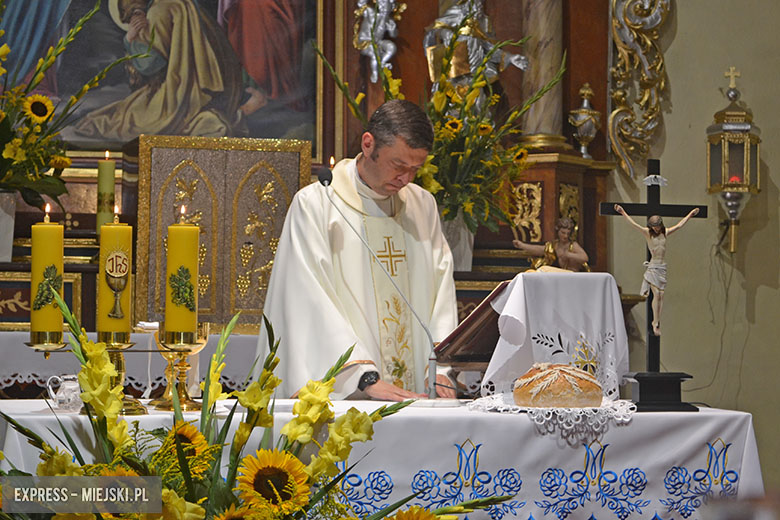 Uroczyste obchody gminny dożynek w Kostomłotach