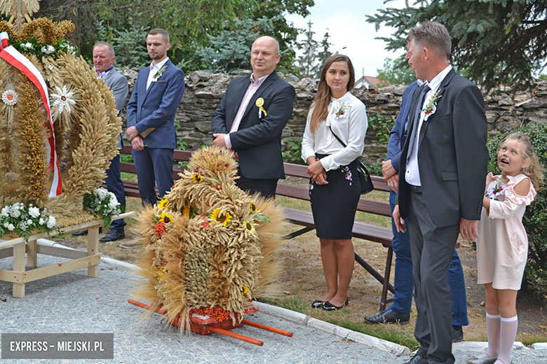 Uroczyste obchody gminny dożynek w Kostomłotach