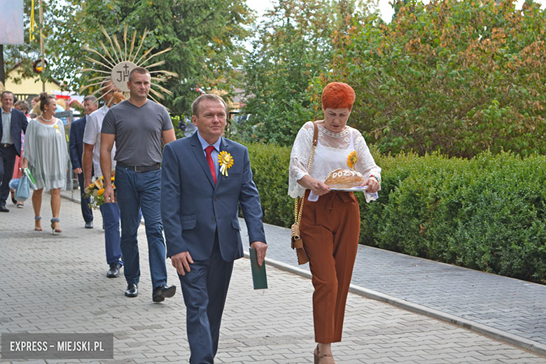 Uroczyste obchody gminny dożynek w Kostomłotach