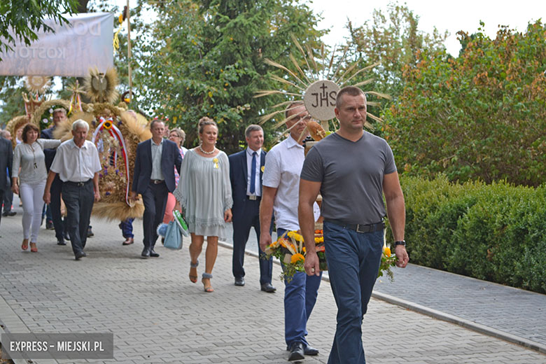 Uroczyste obchody gminny dożynek w Kostomłotach