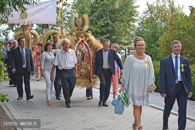 Uroczyste obchody gminny dożynek w Kostomłotach