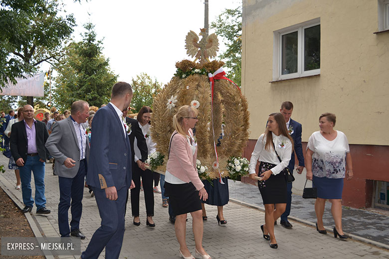 Uroczyste obchody gminny dożynek w Kostomłotach