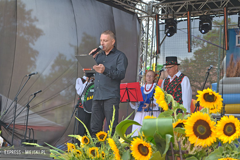 Uroczyste obchody gminny dożynek w Kostomłotach
