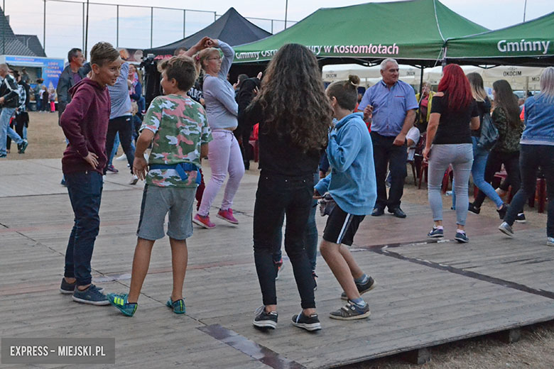 Uroczyste obchody gminny dożynek w Kostomłotach