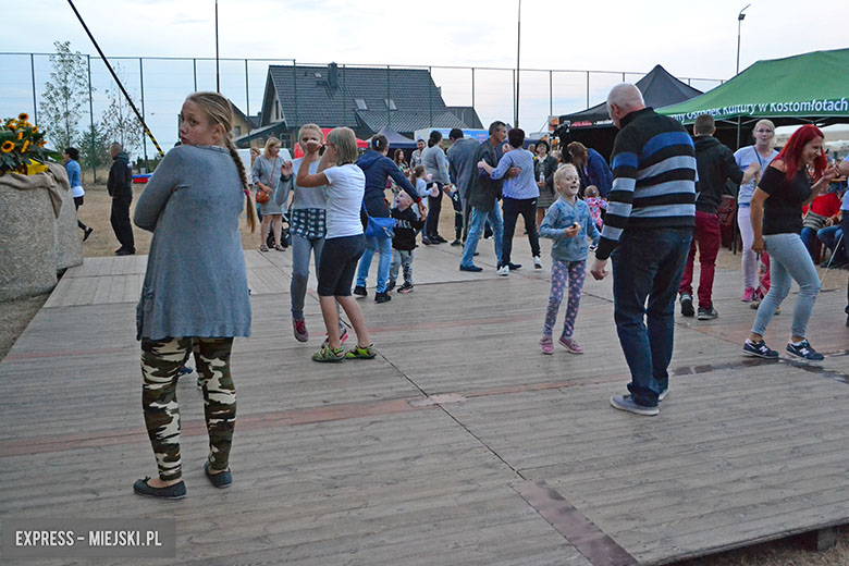 Uroczyste obchody gminny dożynek w Kostomłotach
