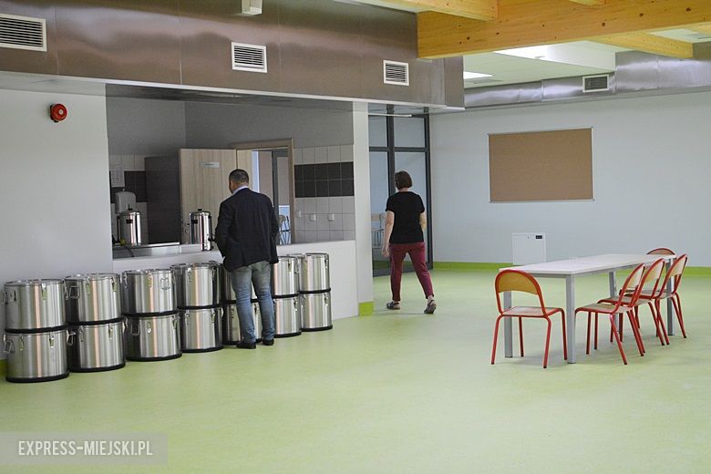 Nowe szkoła w Lutyni jest gotowa na przyjęcie nowych uczniów