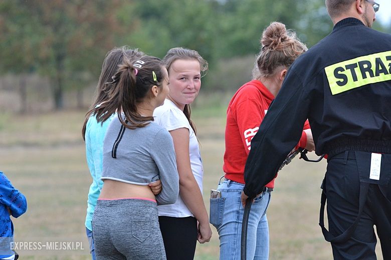 Strażacy przygotowali pokazy dla dzieci i młodzieży