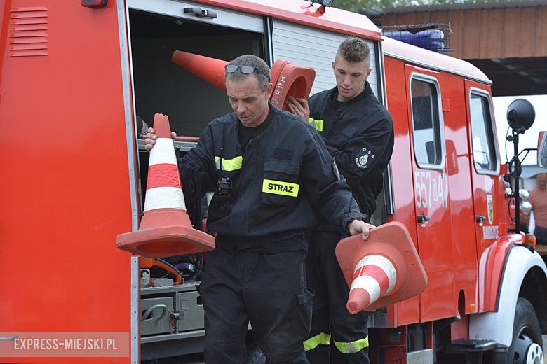 Strażacy przygotowali pokazy dla dzieci i młodzieży