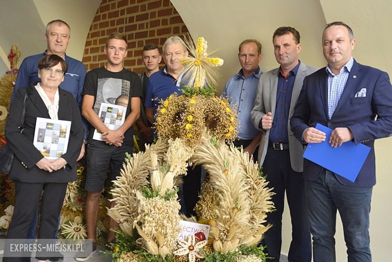 Wręczenie nagród dla autorów najpiękniejszych wieńców