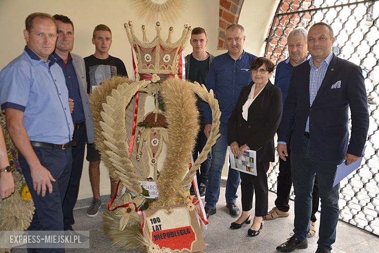 Wręczenie nagród dla autorów najpiękniejszych wieńców