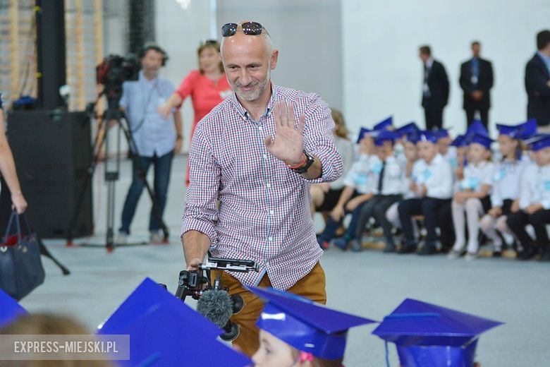 Uroczyste rozpoczęcie nowego roku szkolnego w Lutyni