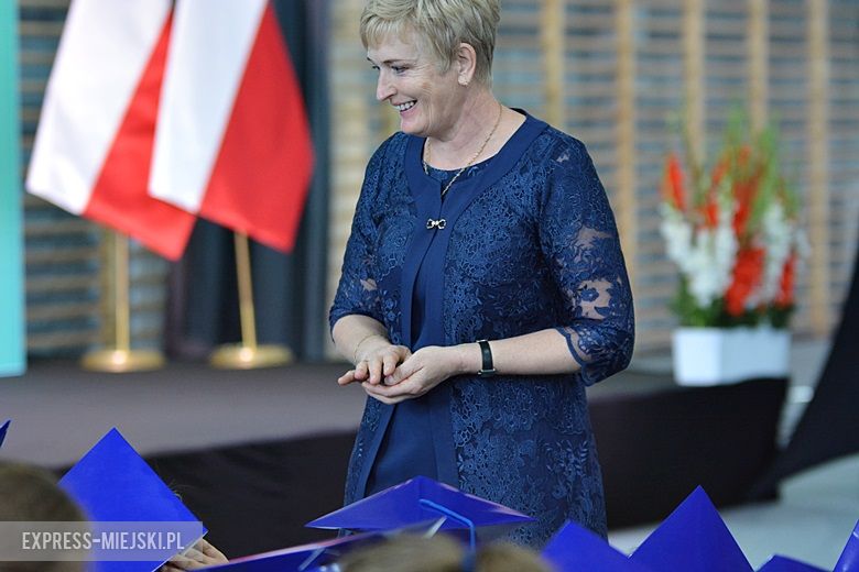 Uroczyste rozpoczęcie nowego roku szkolnego w Lutyni