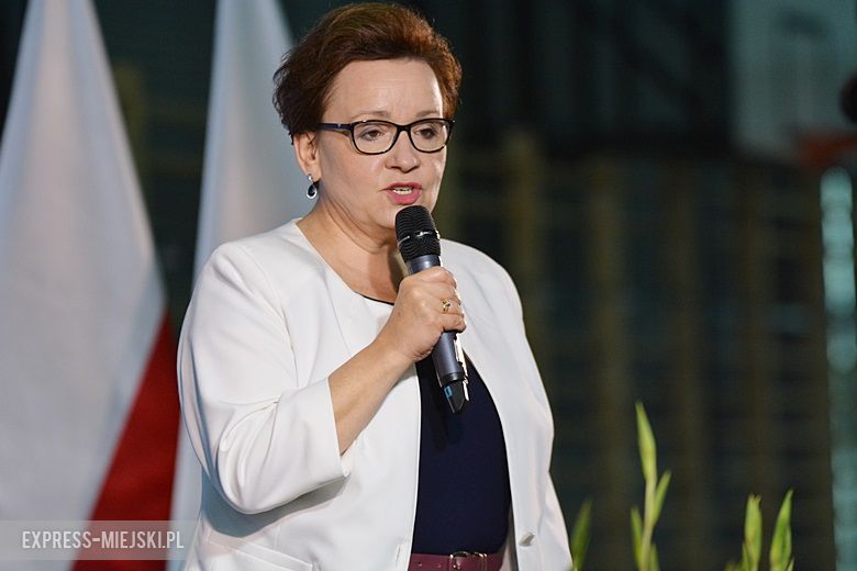 Uroczyste rozpoczęcie nowego roku szkolnego w Lutyni