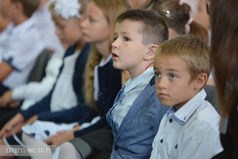 Uroczyste rozpoczęcie nowego roku szkolnego w Lutyni