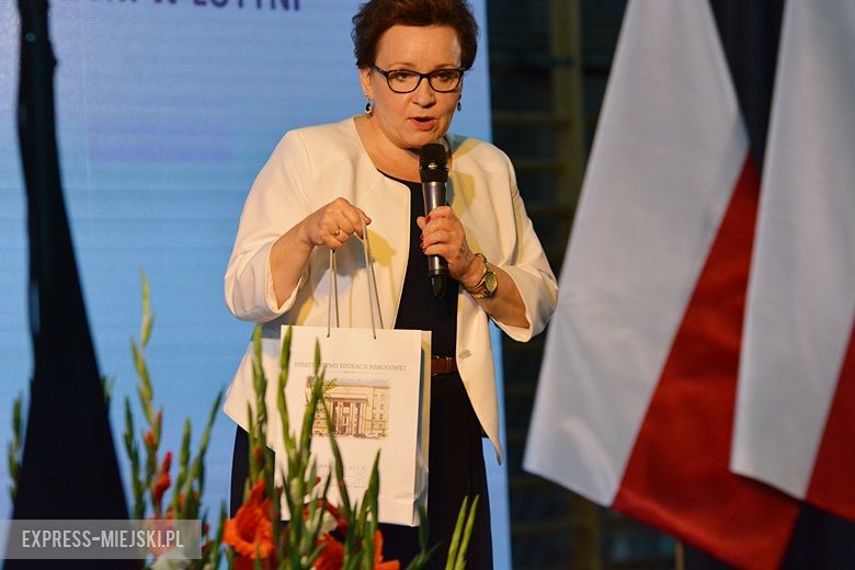 Uroczyste rozpoczęcie nowego roku szkolnego w Lutyni