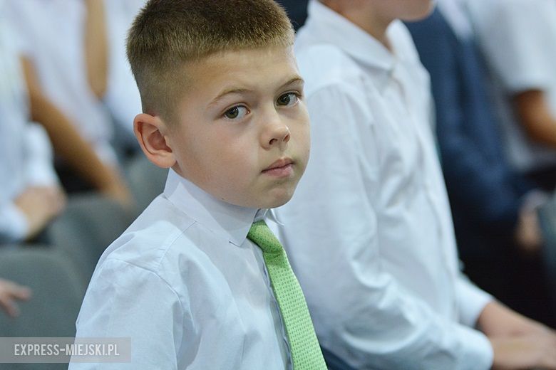 Uroczyste rozpoczęcie nowego roku szkolnego w Lutyni