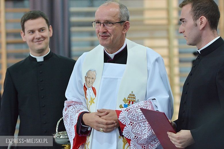 Uroczyste rozpoczęcie nowego roku szkolnego w Lutyni