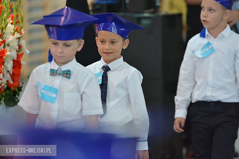 Uroczyste rozpoczęcie nowego roku szkolnego w Lutyni