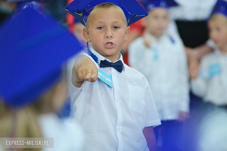 Uroczyste rozpoczęcie nowego roku szkolnego w Lutyni