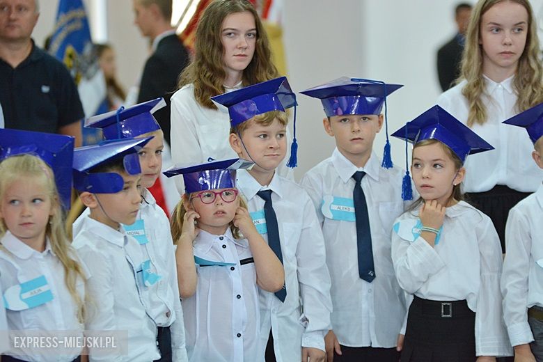 Uroczyste rozpoczęcie nowego roku szkolnego w Lutyni