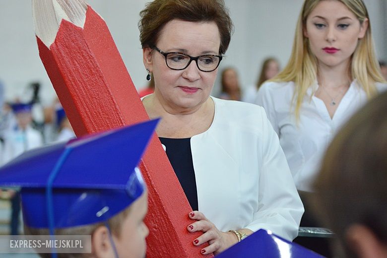 Uroczyste rozpoczęcie nowego roku szkolnego w Lutyni