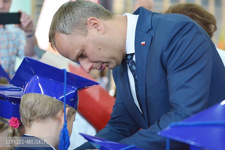 Uroczyste rozpoczęcie nowego roku szkolnego w Lutyni