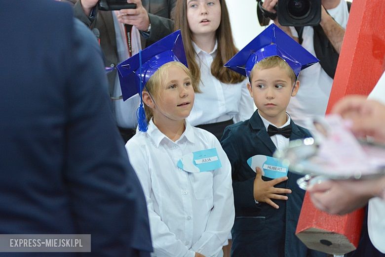 Uroczyste rozpoczęcie nowego roku szkolnego w Lutyni