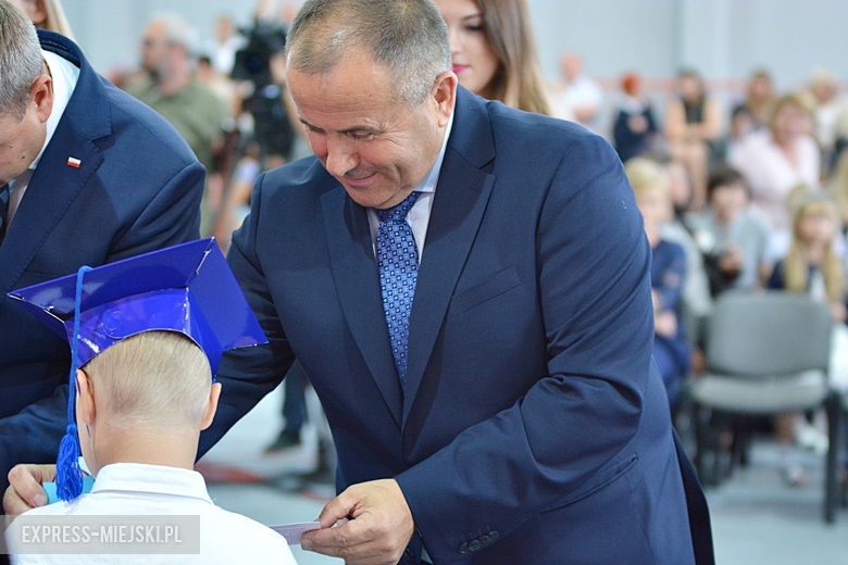 Uroczyste rozpoczęcie nowego roku szkolnego w Lutyni