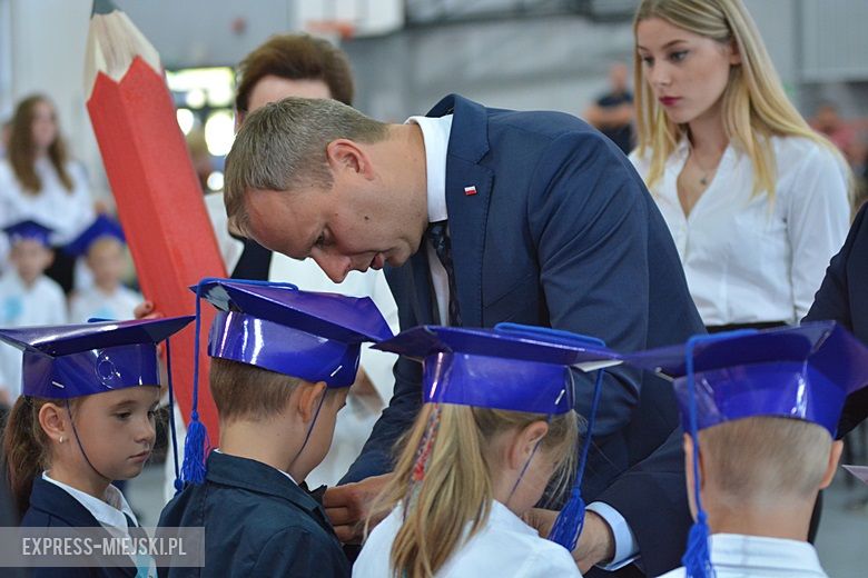 Uroczyste rozpoczęcie nowego roku szkolnego w Lutyni