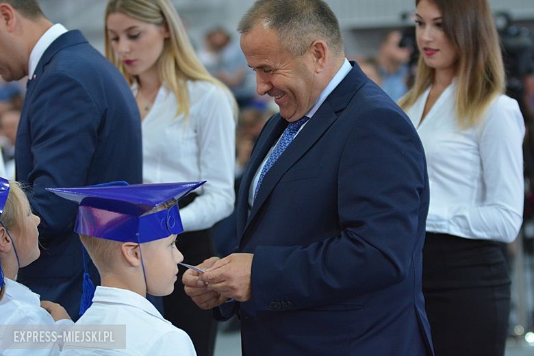 Uroczyste rozpoczęcie nowego roku szkolnego w Lutyni