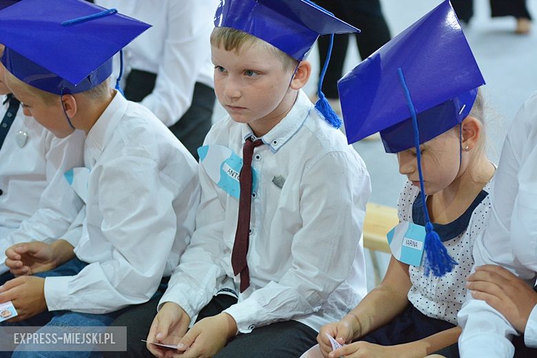 Uroczyste rozpoczęcie nowego roku szkolnego w Lutyni
