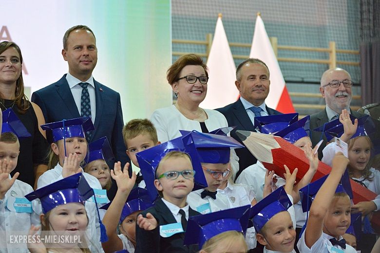 Uroczyste rozpoczęcie nowego roku szkolnego w Lutyni