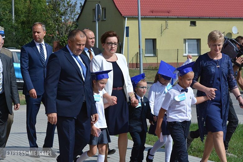 Uroczyste rozpoczęcie nowego roku szkolnego w Lutyni