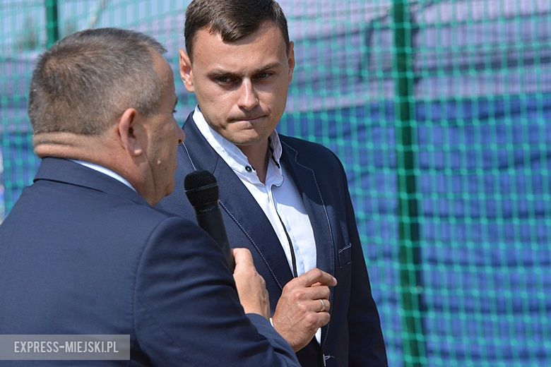 Oficjalne otwarcie orlika w Miękini