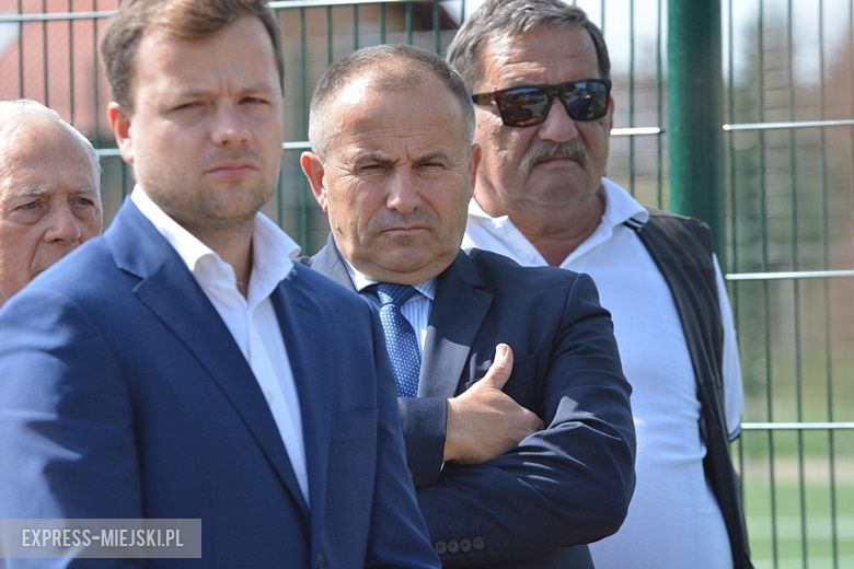 Oficjalne otwarcie orlika w Miękini