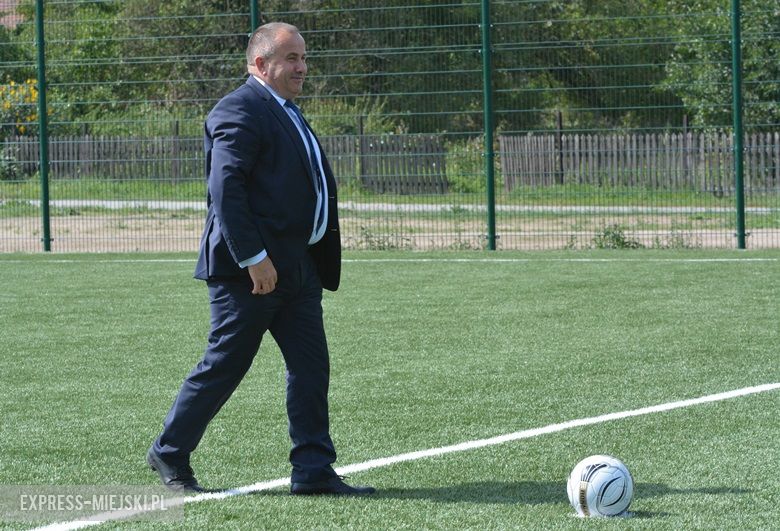 Oficjalne otwarcie orlika w Miękini