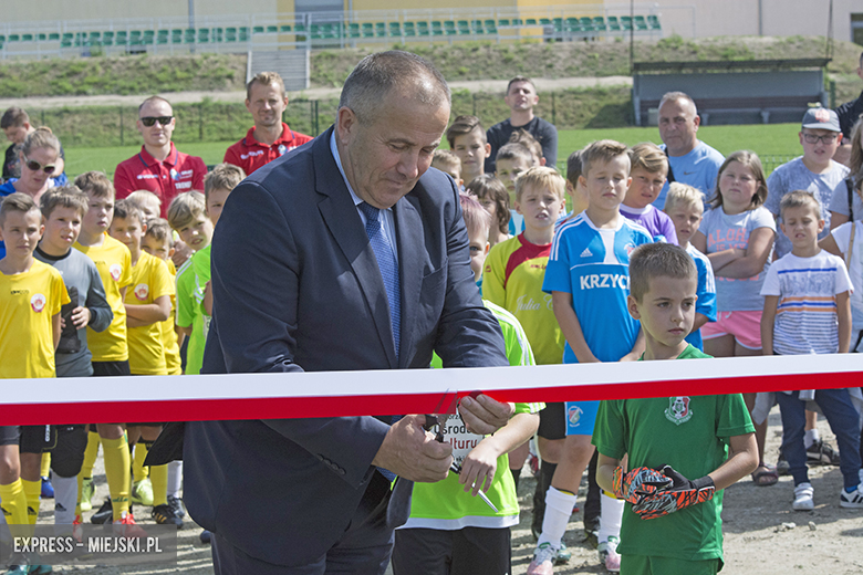 Oficjalne otwarcie orlika w Miękini