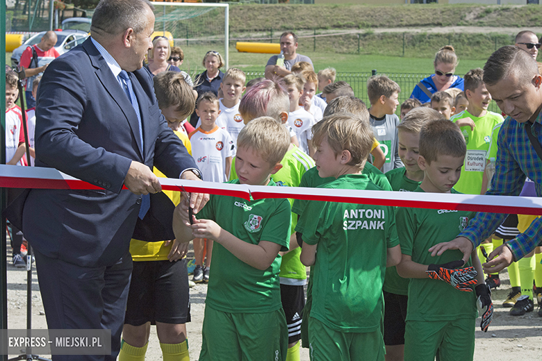 Oficjalne otwarcie orlika w Miękini