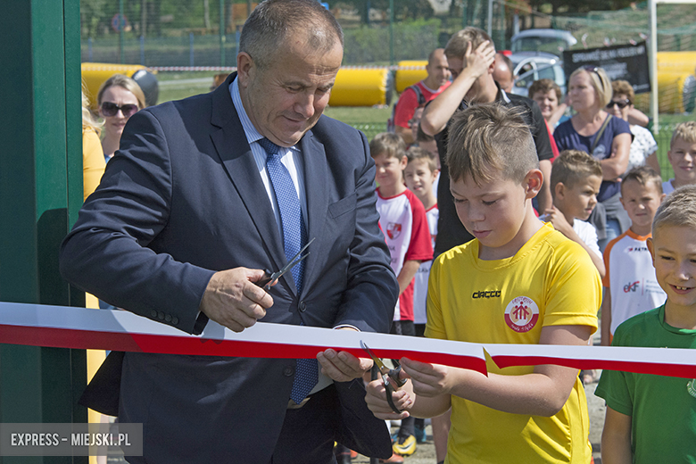 Oficjalne otwarcie orlika w Miękini