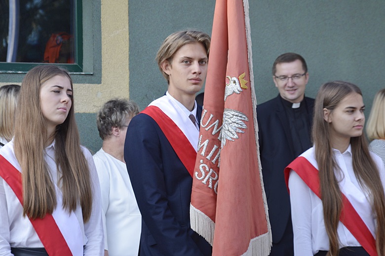 Rozpoczęcie roku szkolnego w PZSP nr 1 w Środzie Śląskiej