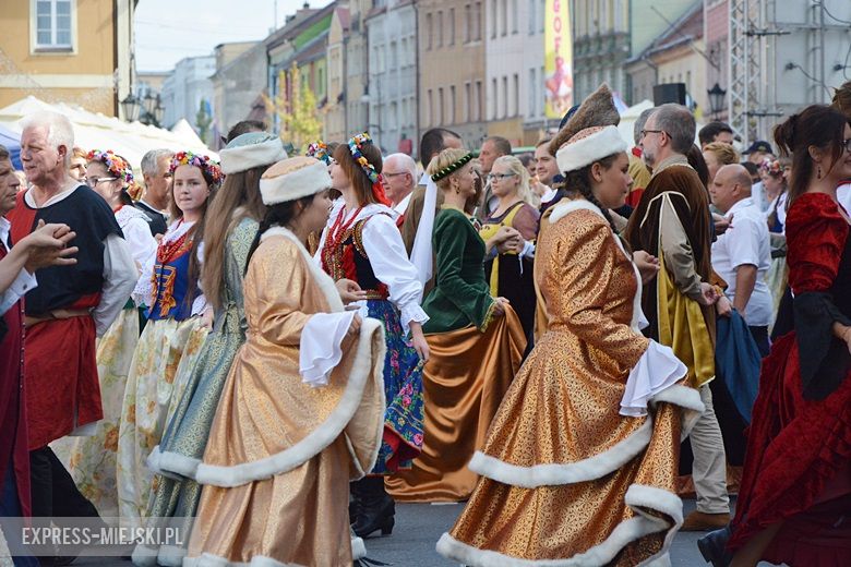 Drugi dzień Święta Wina w Mieście Skarbów