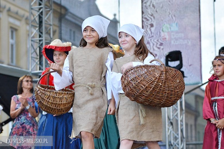 Drugi dzień Święta Wina w Mieście Skarbów