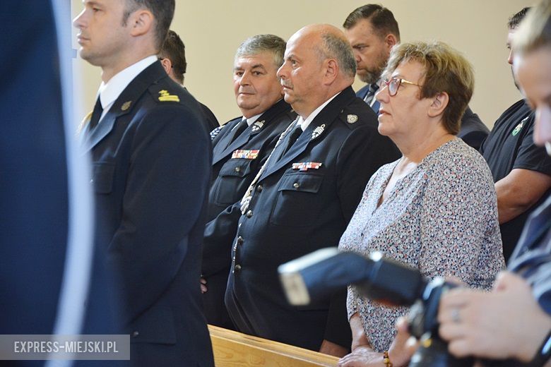 Przekazanie sztandaru strażakom z OSP Głoska