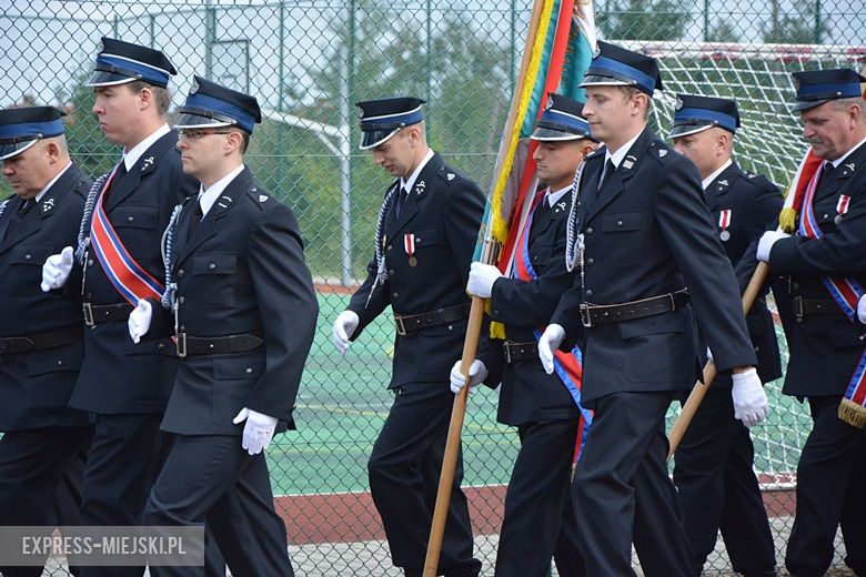 Przekazanie sztandaru strażakom z OSP Głoska