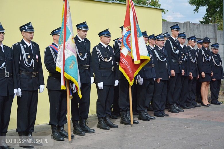 Przekazanie sztandaru strażakom z OSP Głoska