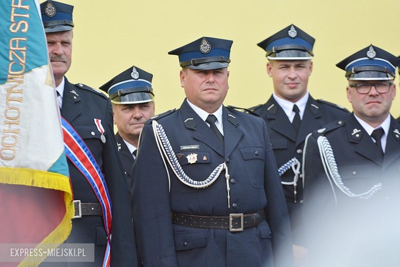 Przekazanie sztandaru strażakom z OSP Głoska