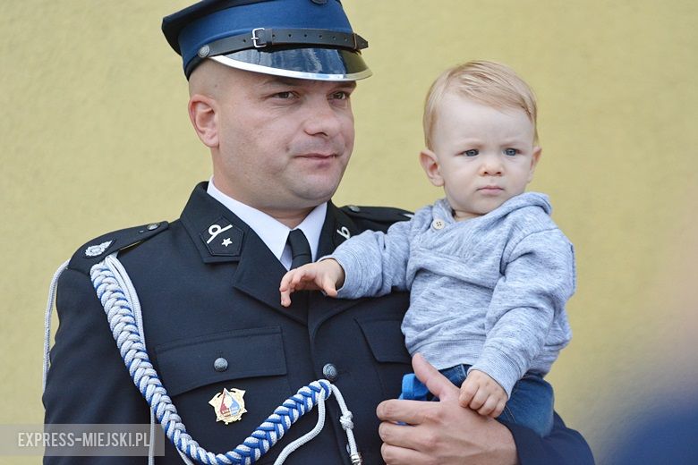 Przekazanie sztandaru strażakom z OSP Głoska