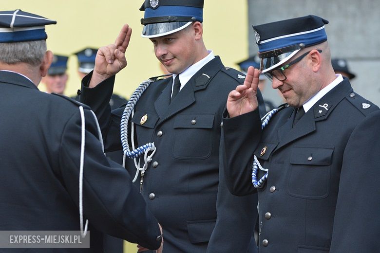Przekazanie sztandaru strażakom z OSP Głoska