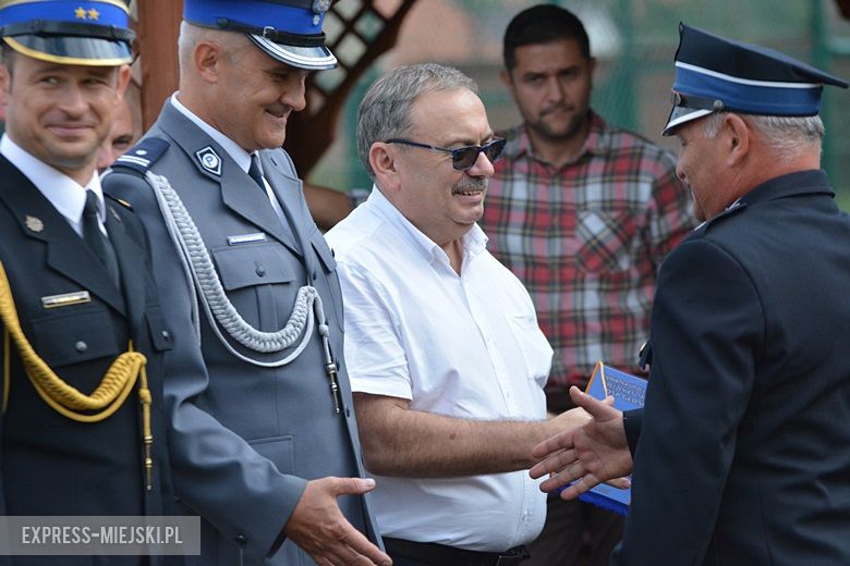 Przekazanie sztandaru strażakom z OSP Głoska