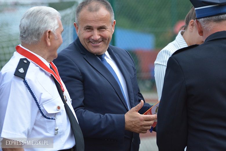 Przekazanie sztandaru strażakom z OSP Głoska